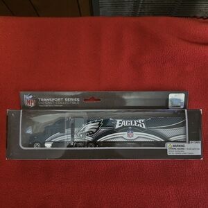NFL Transport Series Philadelphia Eagles Die-Cast Tractor Trailer Truck